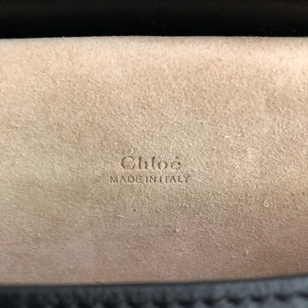 Chloé Kurtis Black Leather Crossbody with Gold Hardware - Picture 7 of 10